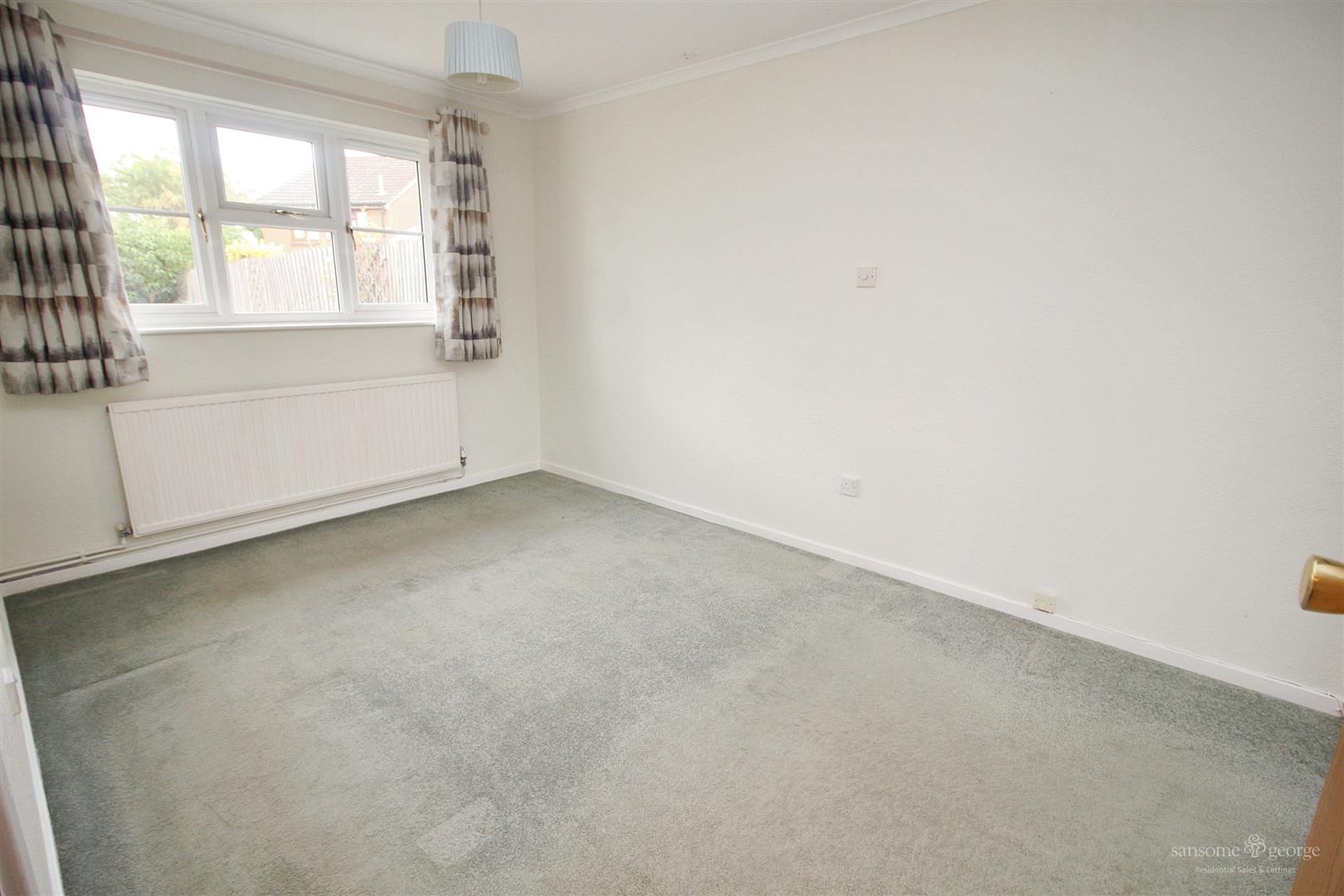 Condor Close, Tilehurst, Reading